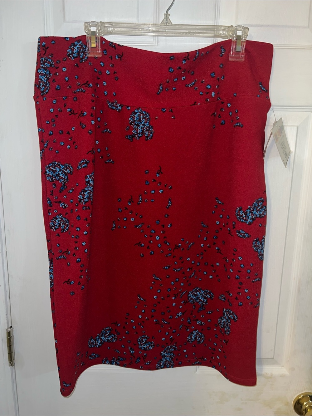 LuLaRoe Cassie Skirt with Blue Floral Print 3Xl NWT